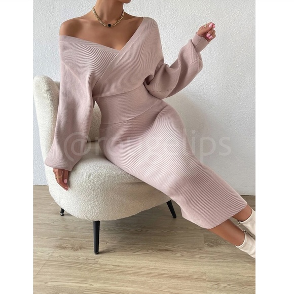 2 Piece Set Rib Knit Blush Pink Midi Skirt and V-Neck Pullover Sweater - Picture 2 of 12